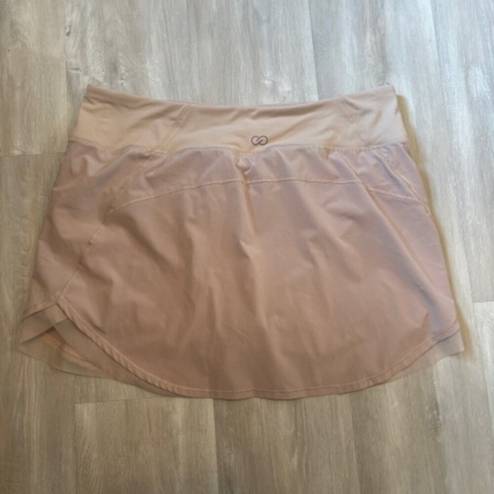 CALIA by Carrie Underwood Tulip Hem Skort in tan size XL - Picture 3 of 5